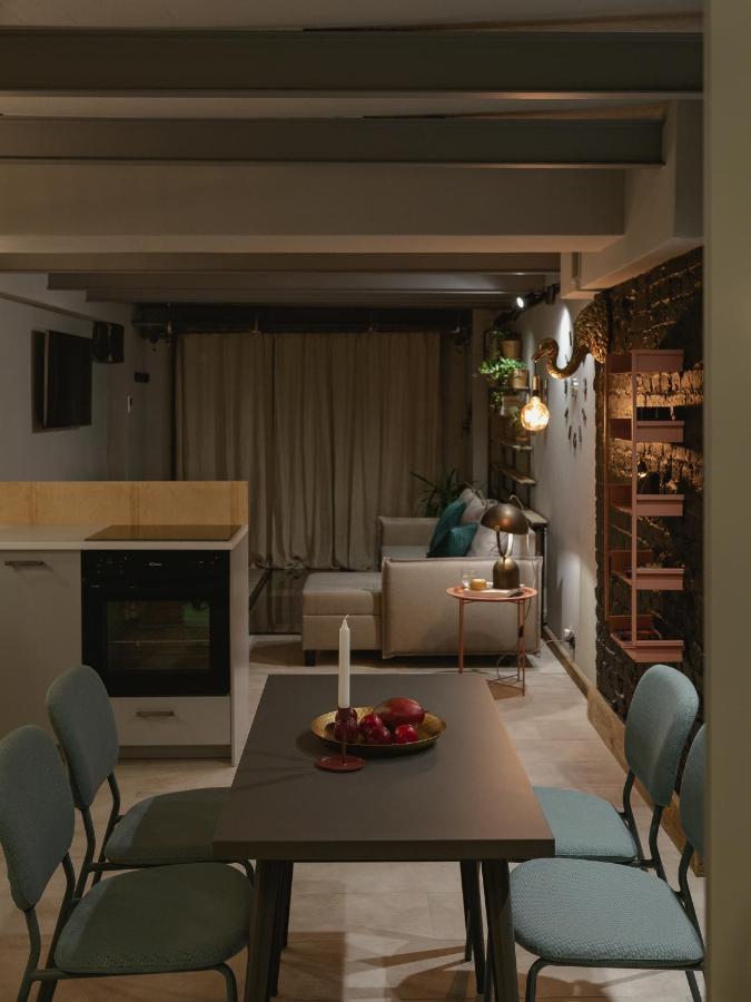 City Garage Apartment - Lwowska 9 Varsó Kültér fotó