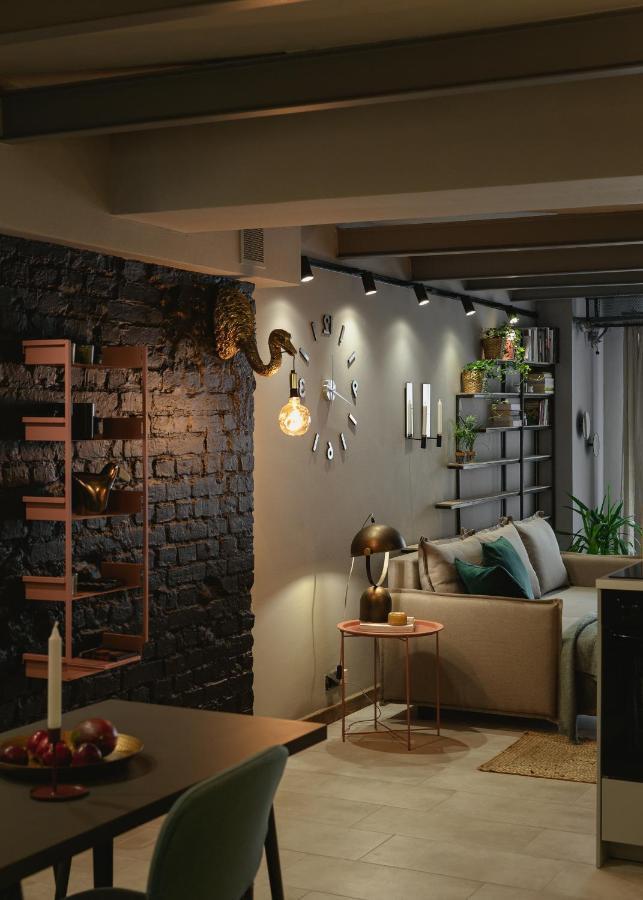 City Garage Apartment - Lwowska 9 Varsó Kültér fotó