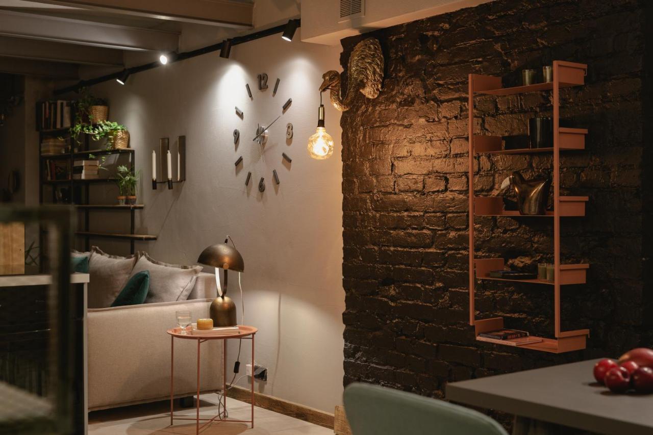 City Garage Apartment - Lwowska 9 Varsó Kültér fotó